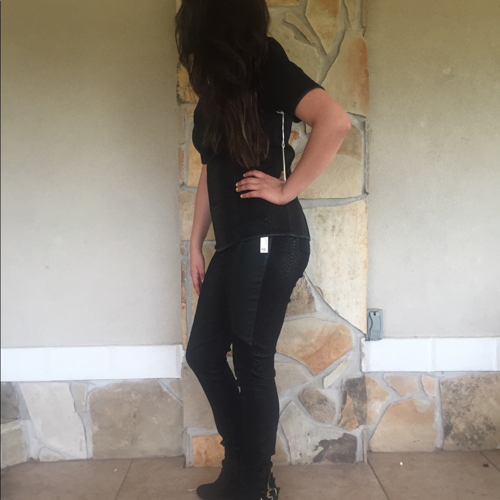 Tart collection 2 piece outfit